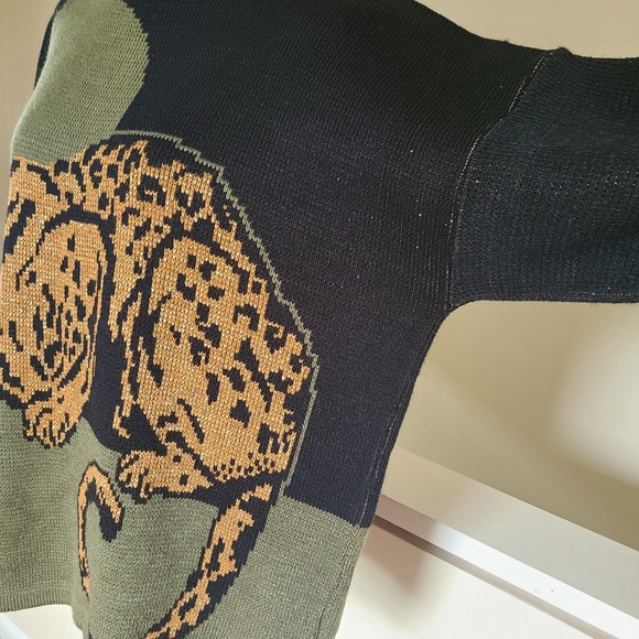 🔥VINTAGE 80s Authentic Renaissance Knitwear Metallic Leopard Oversized Sweater - Picture 6 of 10